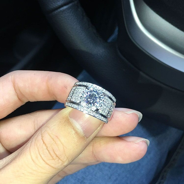 Κομψό γυναικείο δαχτυλίδι  σε ασήμι  χρώμα με πέτρες