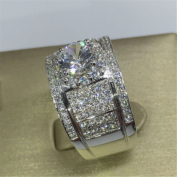 Κομψό γυναικείο δαχτυλίδι  σε ασήμι  χρώμα με πέτρες