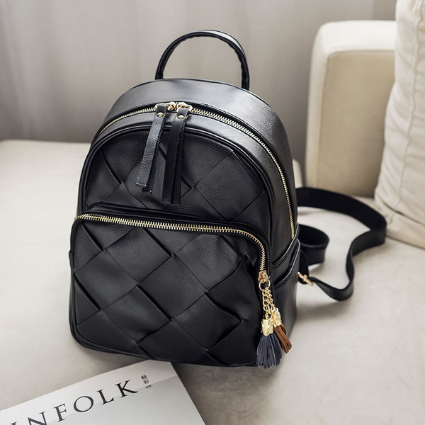 Női hátizsák kiegészítővel fekete színben