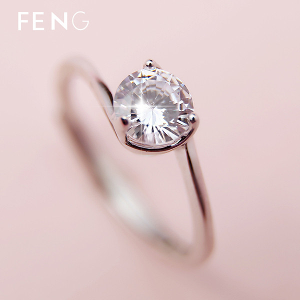 Κομψό γυναικείο δαχτυλίδι με διακοσμητική πέτρα