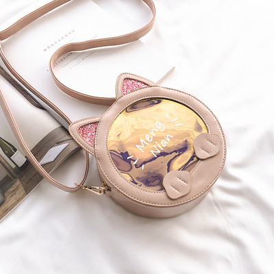 Női modern táska 3D elemmel több színben