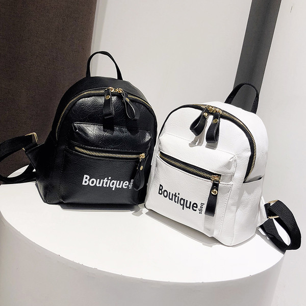 Modern női hátizsák fehér, barna és fekete színben