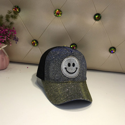 Fényes hatású nyári női sapka három színben