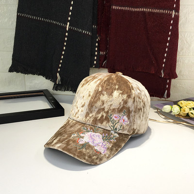 Γυναικείο  καπέλο με λουλούδια κεντήματος σε διάφορα χρώματα