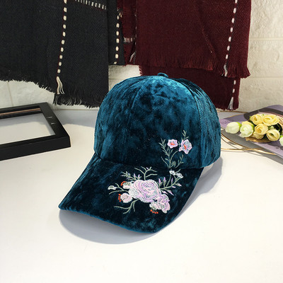 Γυναικείο  καπέλο με λουλούδια κεντήματος σε διάφορα χρώματα