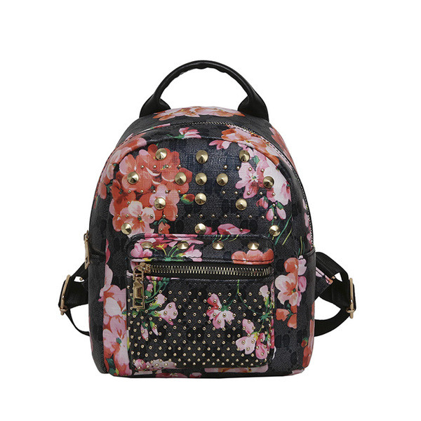 Stílusos női táska virágmintával