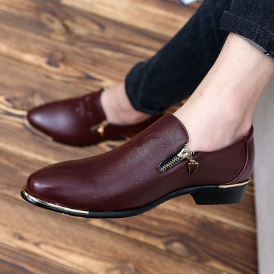 Modern férfi cipők eco bőrből több modell