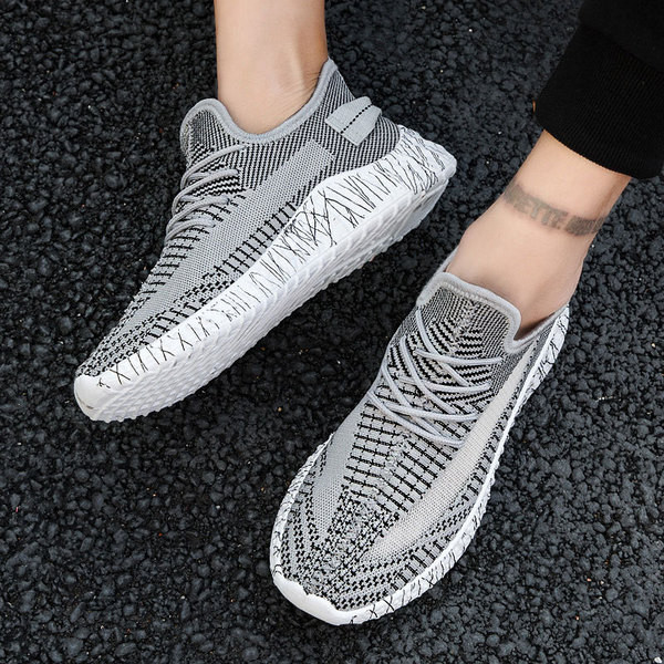 Tenisi sport și casual pentru bărbați pentru bărbați în trei culori