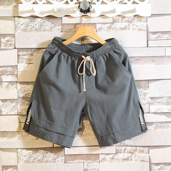 Sport-alkalmi férfi rövidnadrág négy színben, zsebekkel