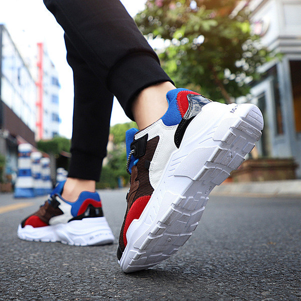 Model NOU de adidasi barbati cu sireturi in mai multe culori