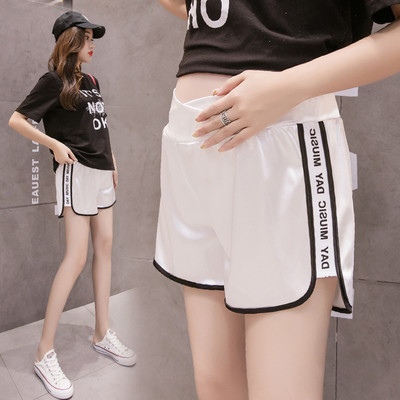 Σορτς για έγκυες γυναίκες με επιγραφές σε διάφορα χρώματα