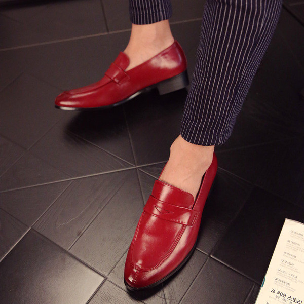 Öko bőrből készült férfi hivatalos cipő több színben két modell