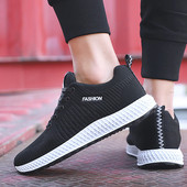 Modern férfi tornacipő három színben