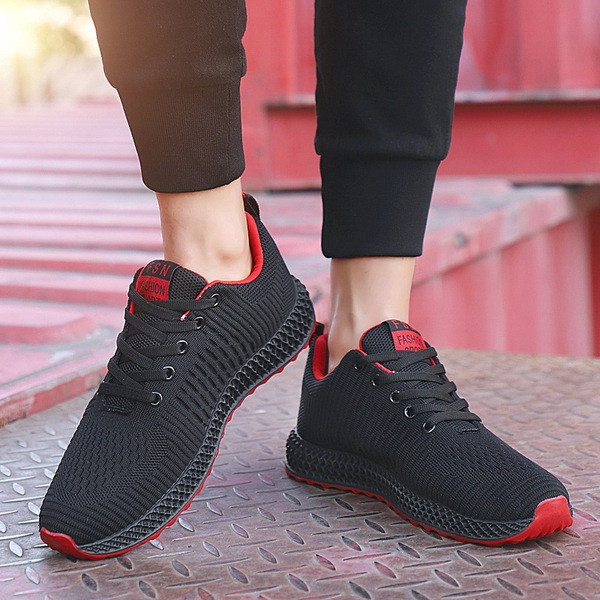 Modern férfi tornacipő három színben