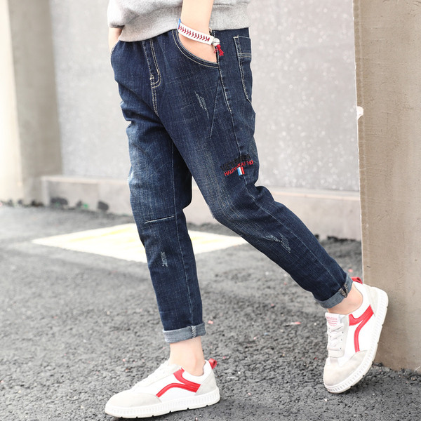 Παιδικά τζιν καθημερινά με κεντήματα