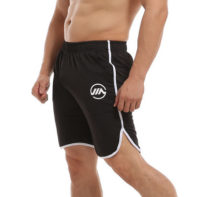 Μοντέρνα ανδρικά παντελόνια σε τρία χρώματα με εφαρμογές