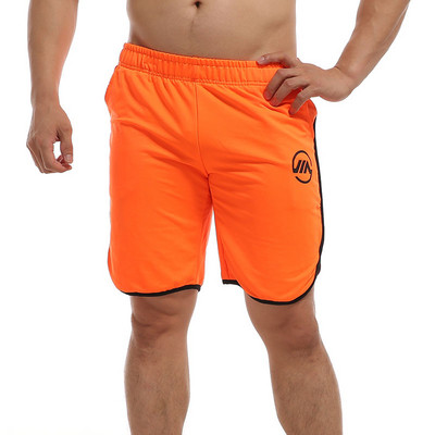 Μοντέρνα ανδρικά παντελόνια σε τρία χρώματα με εφαρμογές