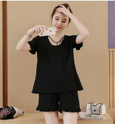 Σετ για έγκυες γυναίκες, συμπεριλαμβανομένων σορτς και μπλουζάκι σε μαύρο και ροζ χρώμα