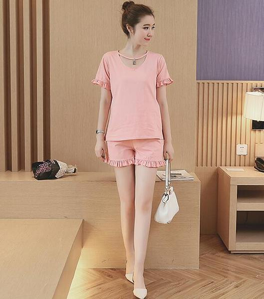 Σετ για έγκυες γυναίκες, συμπεριλαμβανομένων σορτς και μπλουζάκι σε μαύρο και ροζ χρώμα