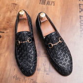 Eko bőrből készült stílusos férfi mokaszinok három színben, fém elemekkel