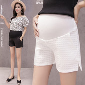 Pantaloni scurți pentru gravide în alb-negru