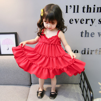 Modern gyerekruha piros pántokkal