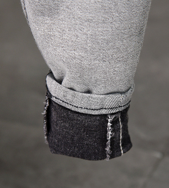 Modern gyerekfarmer szürke színben