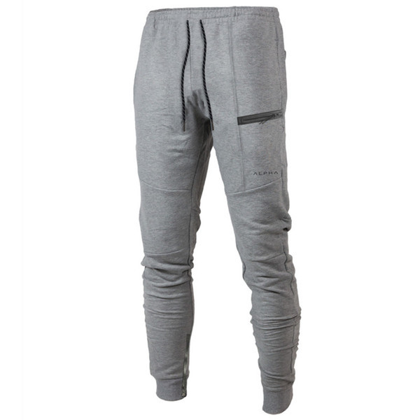 Ανδρικά παντελόνια σε τέσσερα χρώματα με τσέπες και επιγραφή