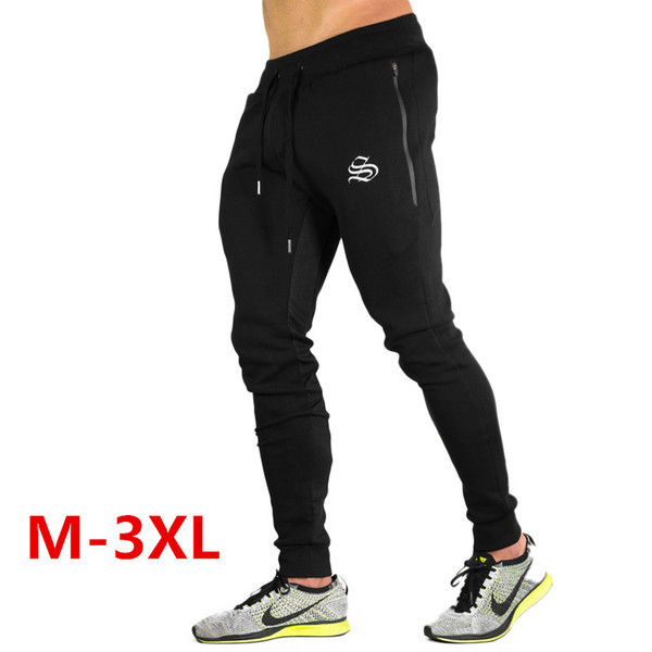 Férfi sportnadrág három színben, zsebekkel