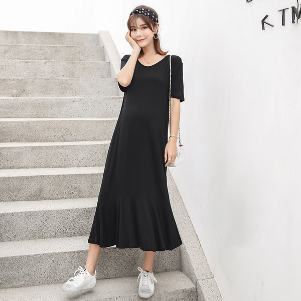 Μακρύ φόρεμα για τις έγκυες γυναίκες σε γκρι και μαύρο χρώμα