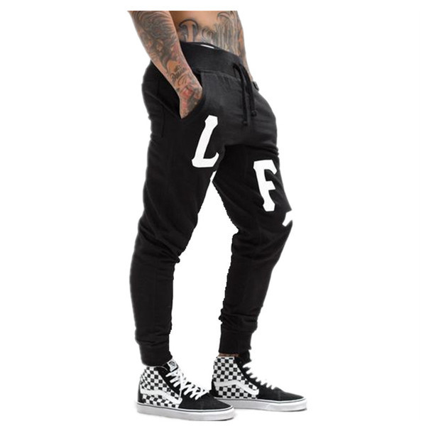 Pantaloni de bărbați sport și casual în negru două modele