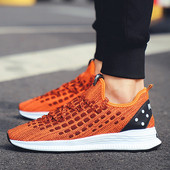 Modern férfi tornacipő négy színben