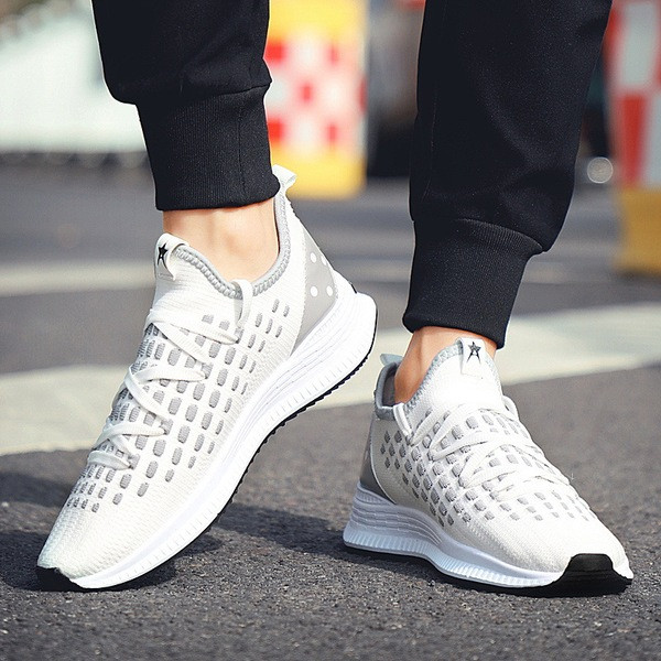 Modern férfi tornacipő négy színben