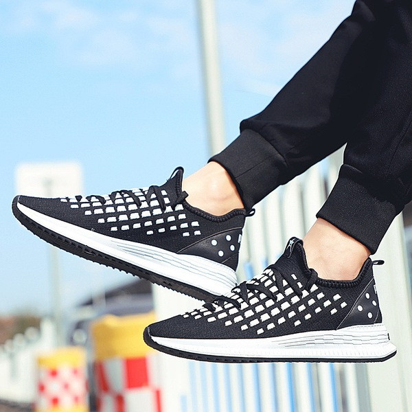 Modern férfi tornacipő négy színben