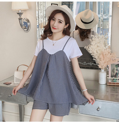 Καλοκαιρινό σετ για έγκυες γυναίκες, συμπεριλαμβανομένου του T-shirt και των σορτς σε δύο χρώματα