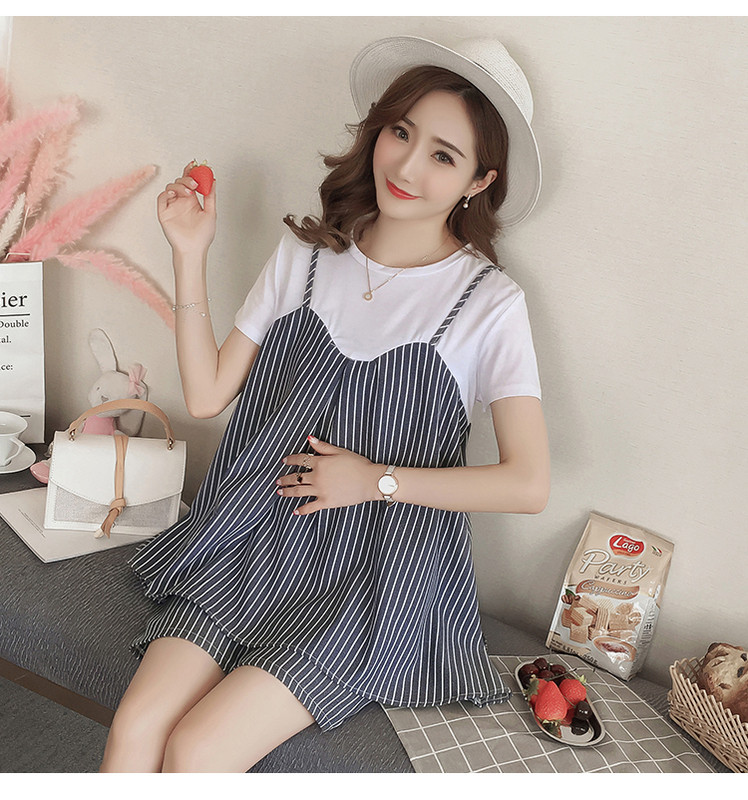 Καλοκαιρινό σετ για έγκυες γυναίκες, συμπεριλαμβανομένου του T-shirt και των σορτς σε δύο χρώματα