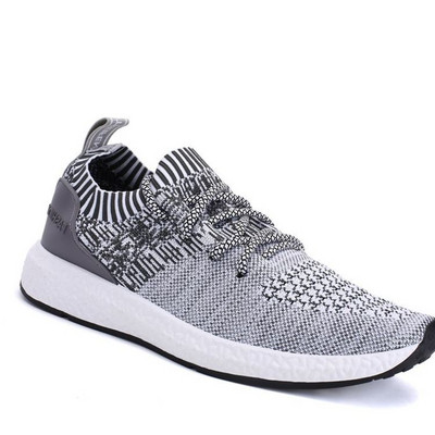 Ανδρικά αθλητικά παπούτσια σε διάφορα χρώματα