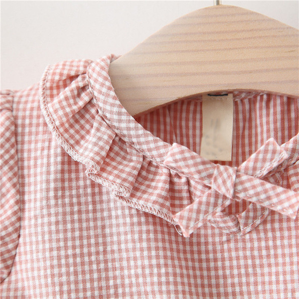 Stílusos gyerekruha rózsaszínben, 3D elemekkel és gyöngyökkel