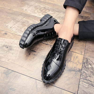 Elegáns férfi öko cipő több színben fűzős