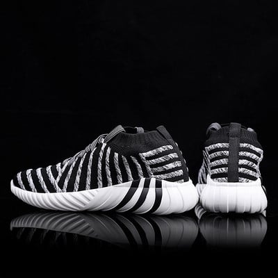 Ανδρικά αθλητικά παπούτσια σε τρία χρώματα