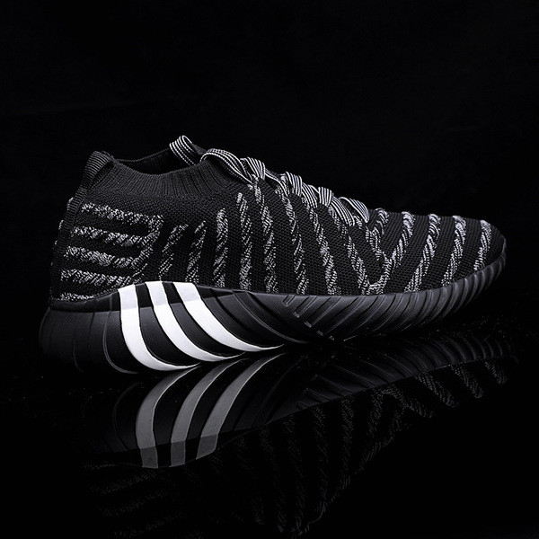 Ανδρικά αθλητικά παπούτσια σε τρία χρώματα