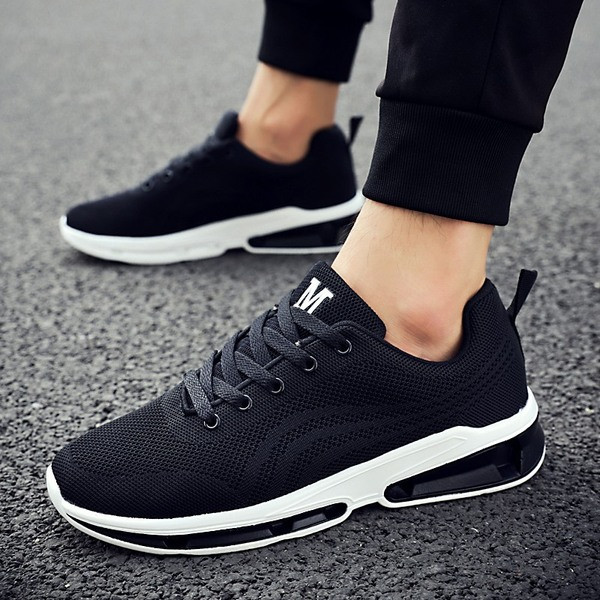 Alkalmi férfi tornacipő fűzővel, különböző színekben