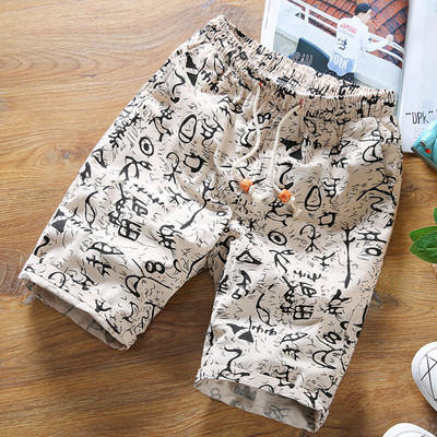 Μοντέρνα ανδρικά σορτς σε διάφορα χρώματα με δεσμούς