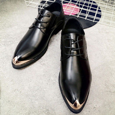 Модерни мъжки обувки с метални елементи и връзки в четири цвята 