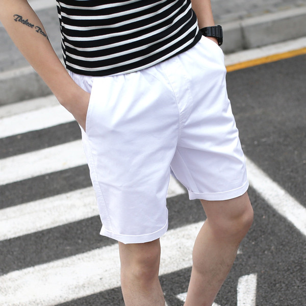 Sima férfi rövidnadrág különböző színekben