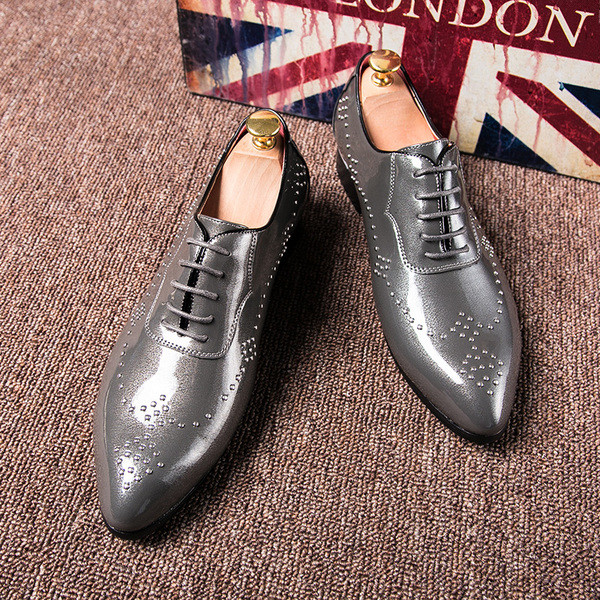 Pantofi barbatesti eleganti din piele ecologica cu lac si model ascutit