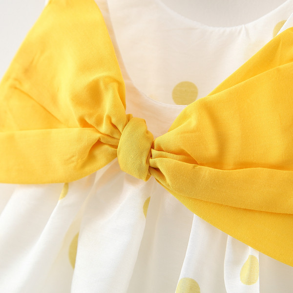 Stílusos gyerekruha két színben, szalaggal