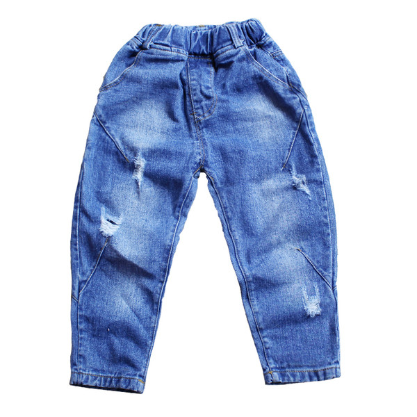 Μοντέρνα παιδικά τζιν με σκισμένα στοιχεία σε μπλε χρώμα