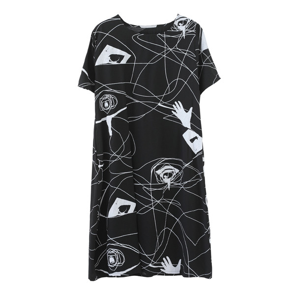 Alkalmi ruha terhes nőknek fekete színben, mintával