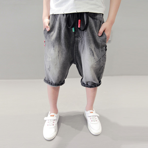 Modern, 3/4 hosszúságú gyerekfarmer fiúknak